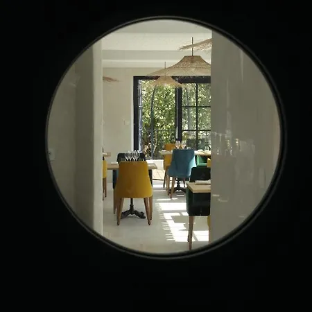 L'audacieuse فندق مبيت وإفطار Behuard