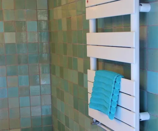 לינה וארוחת בוקר L'audacieuse Behuard