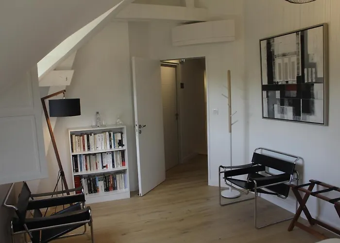 לינה וארוחת בוקר L'audacieuse 3*